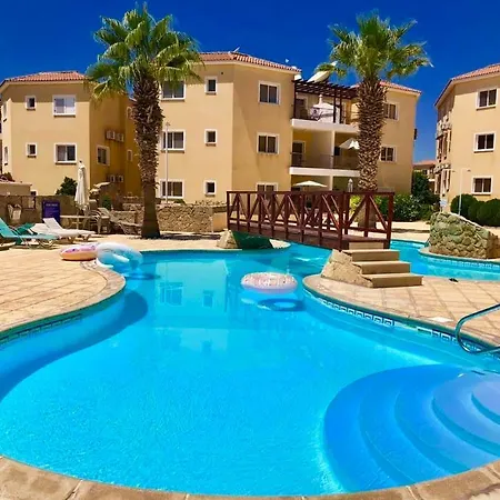 Sirena Olympia * Paphos